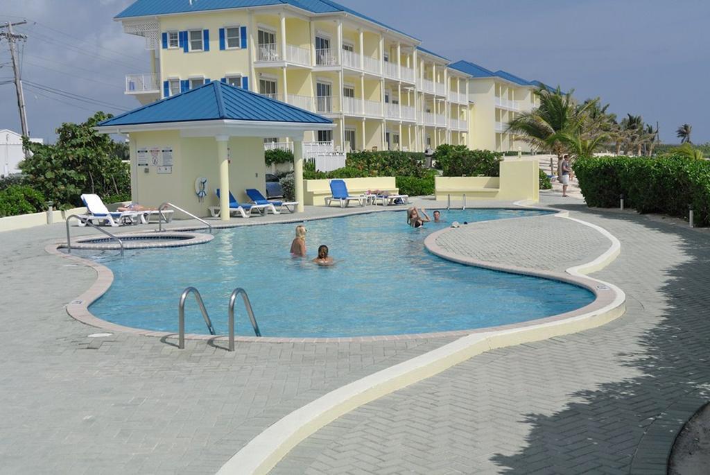 Castaways Cayman Beach Resort Grand Cayman Quarto foto