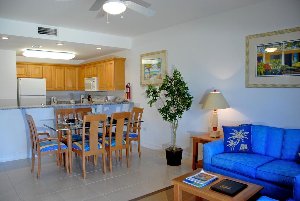 Castaways Cayman Beach Resort Grand Cayman Quarto foto